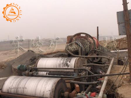 河沙磁選設(shè)備現(xiàn)場(chǎng)